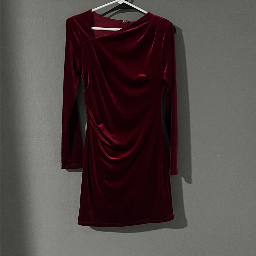 She + Sky Long-Sleeve Velvet Dress in Burgundy